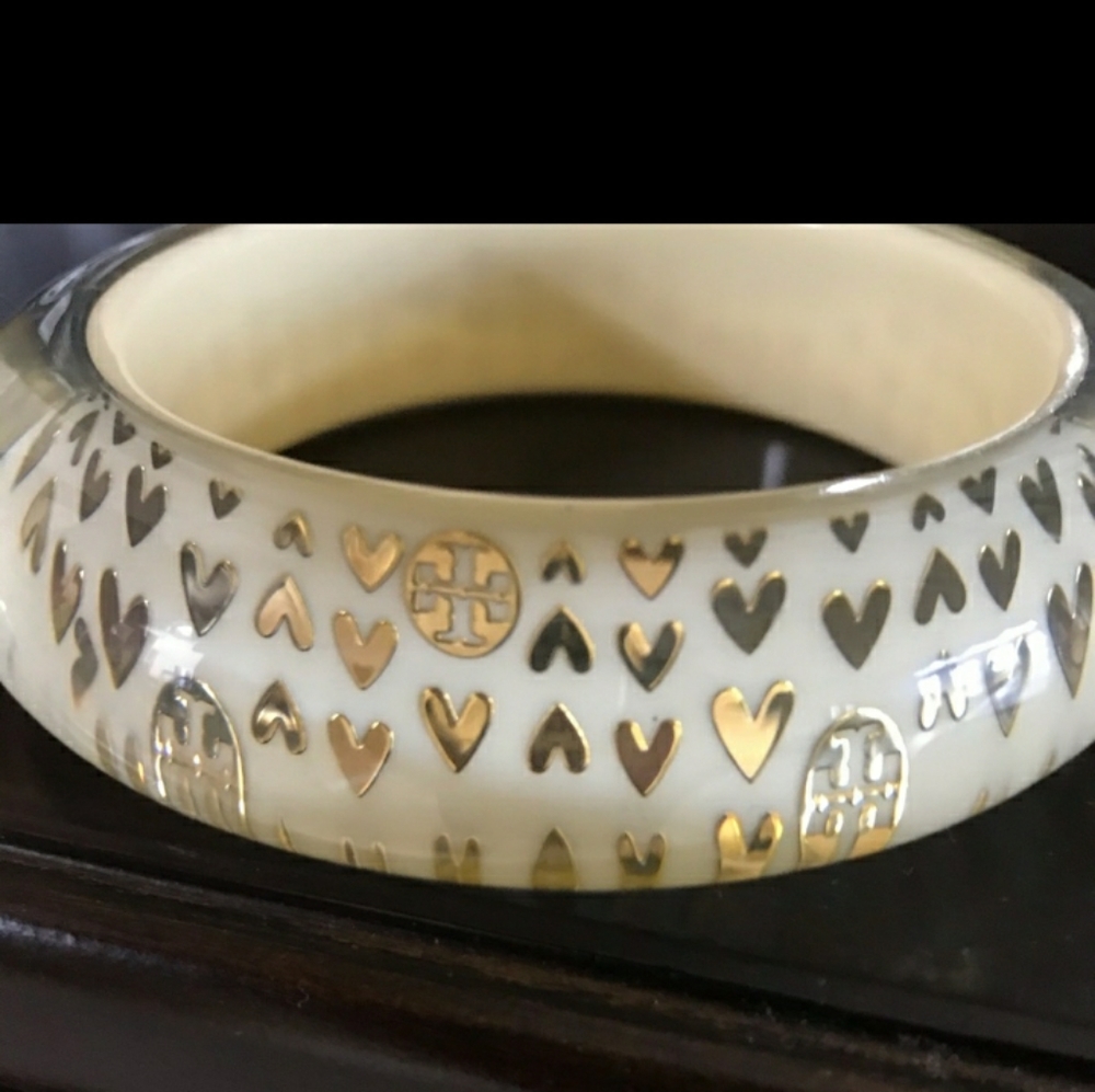 Retired Tory Burch Statement Logo Floating Hearts… - image 1